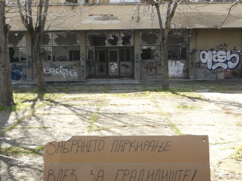 I lënë në harresë për vite të tëra, pritet të nis rinovimi i sallës sportive “Partizani” në Karposh