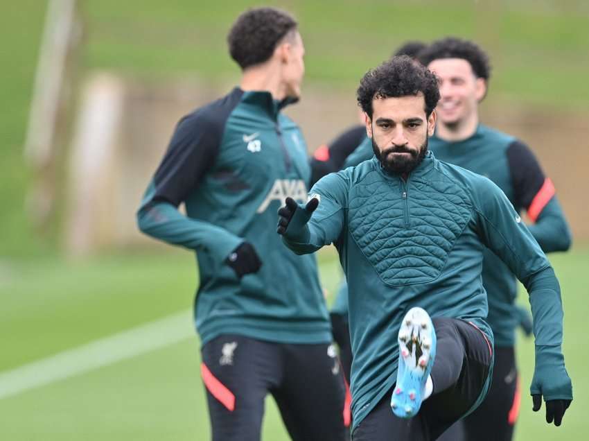 Klopp flet lidhur me rinovimin e kontratës së Salah