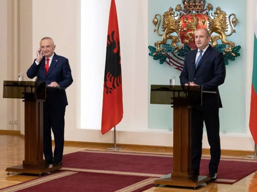 Vizita në Bullgari/ Meta: Sëbashku me Presidentin Radev, konfirmuam mbështetjen e sovranitetit të Ukrainës!
