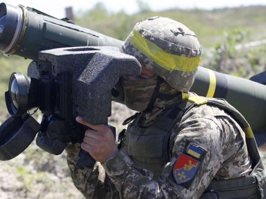 Britania e Madhe do të dërgojë më shumë raketa të mbrojtjes ajrore dhe antitank në Ukrainë