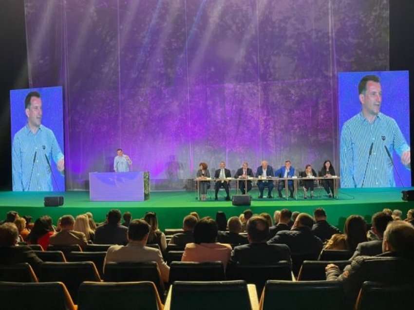 Kongresi i PS, Veliaj: Fitorja spektakolare në Vorë e Rrogozhinë, mesazh për zgjedhjet e ardhshme