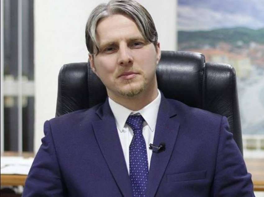 Shqiprim Arifi paralajmëron shkarkimin e kryetares së Preshevës: Ne e kemi shumicën për të qeverisur