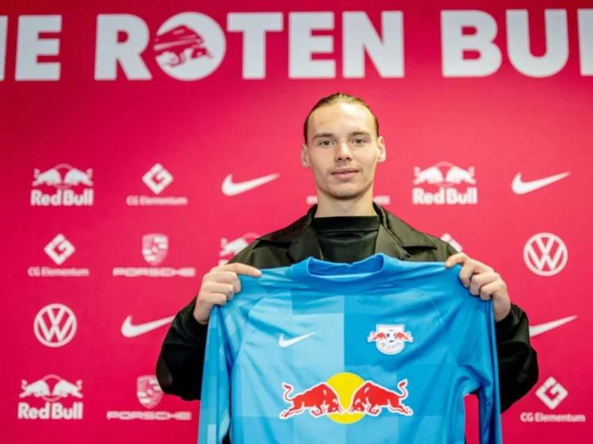 Leipzig nënshkruan me portierin e Genkut