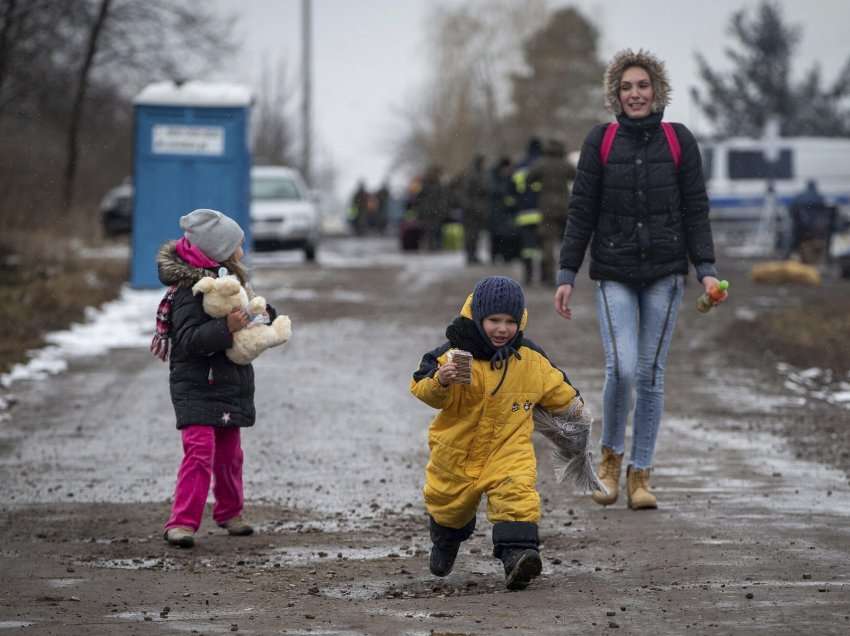 OKB: 4.8 milionë fëmijë ukrainas të zhvendosur që nga fillimi i sulmeve ruse