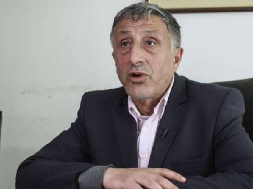 Rrahman Jasharaj: Nuk tërhiqemi, me 20 prill bllokojmë arsimin, 100 euro nuk mjaftojnë