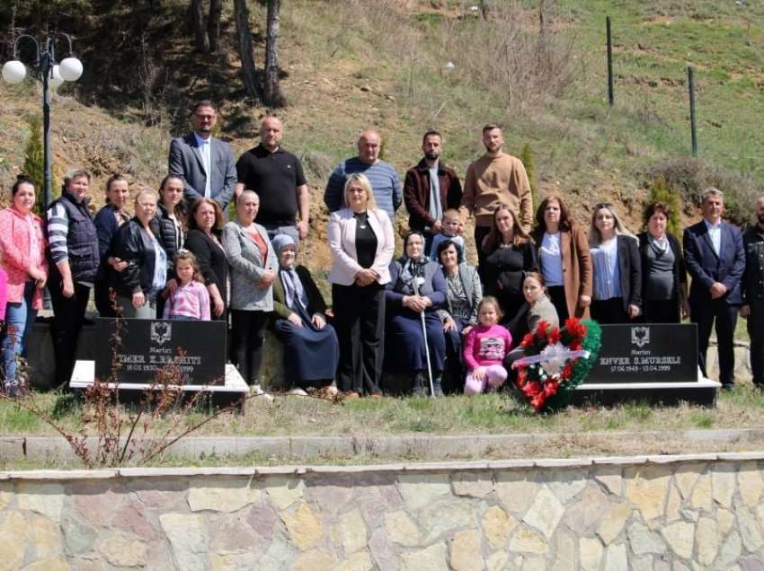 Komuna e Gjilanit nderon martirët e Llashticës në 23 vjetorin vrasjes makabre