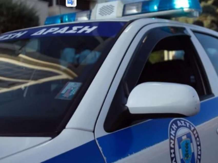 Shkatërrohet grupi i grabitësve në Greqi, mes të arrestuarve një shqiptar dhe nëna e një të mituri