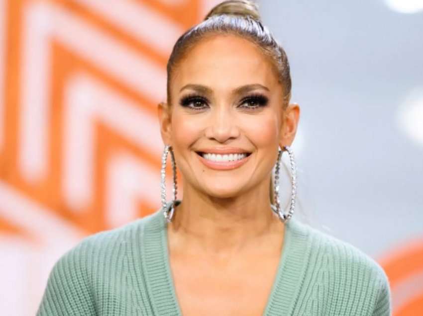 Jennifer Lopez tregon sekretin për një trup perfekt
