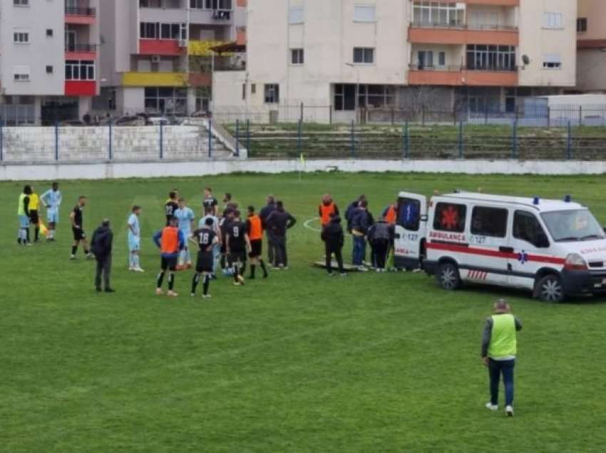 Portieri shqiptar bie pa ndjenja, stafi mjekësor i shpëton jetën
