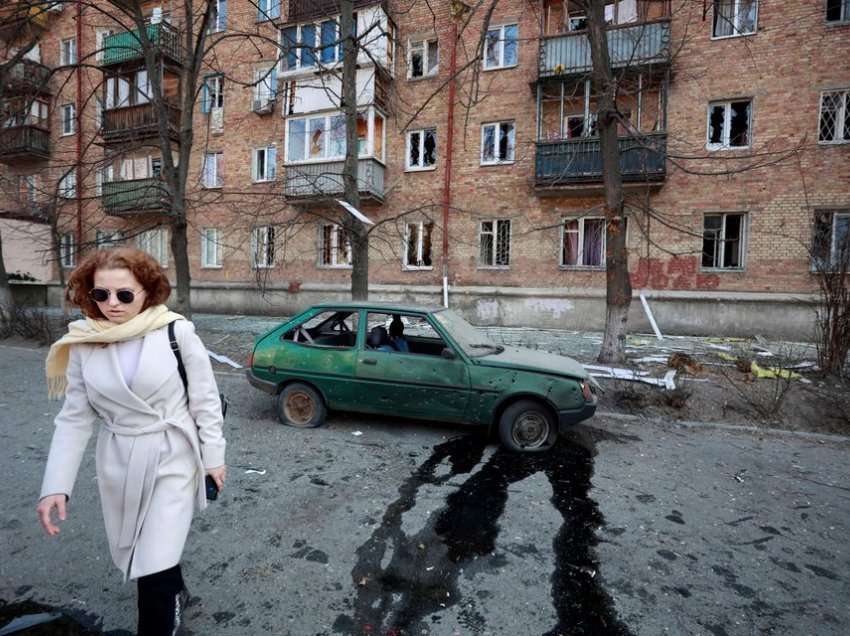 Rriten tensionet: Ukraina dhe Rusia nuk arrijnë të dakordohen për korridoret e evakuimit sot