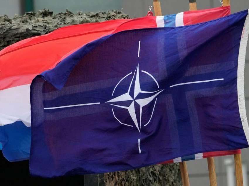 Rusia i frikësohet rritjes së aktivitetit të NATO-s në Arktik
