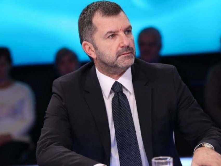 Bushati: Kurti dhe Vuçiq përdorën gjuhë të drunjtë, nuk janë të gatshëm ta pranojnë marrëveshjen