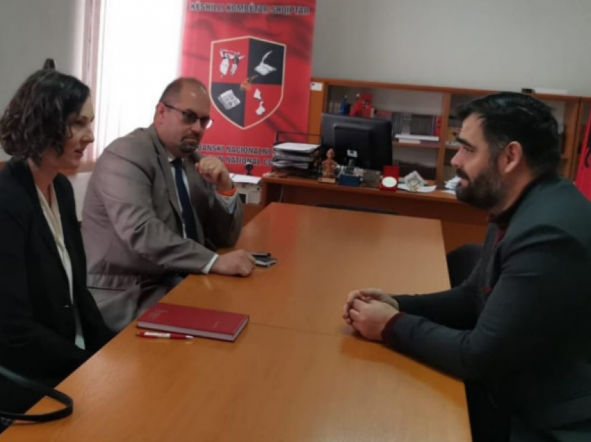 Zyrtarë të OKB-së priten nga Ragmi Mutafa, flasin per diskriminimin e shqiptarëve në Serbi
