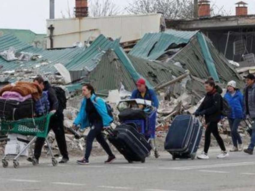 Planifikohet evakuimi i 6 mijë njerëzve nga Mariupol
