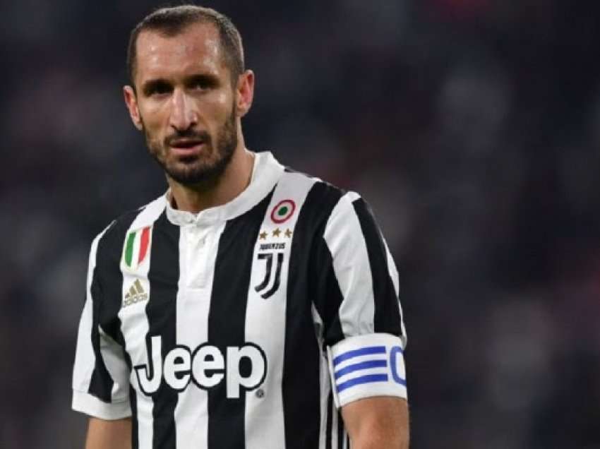 Problem për Juventusin, Chiellini duke konsideruar largimin