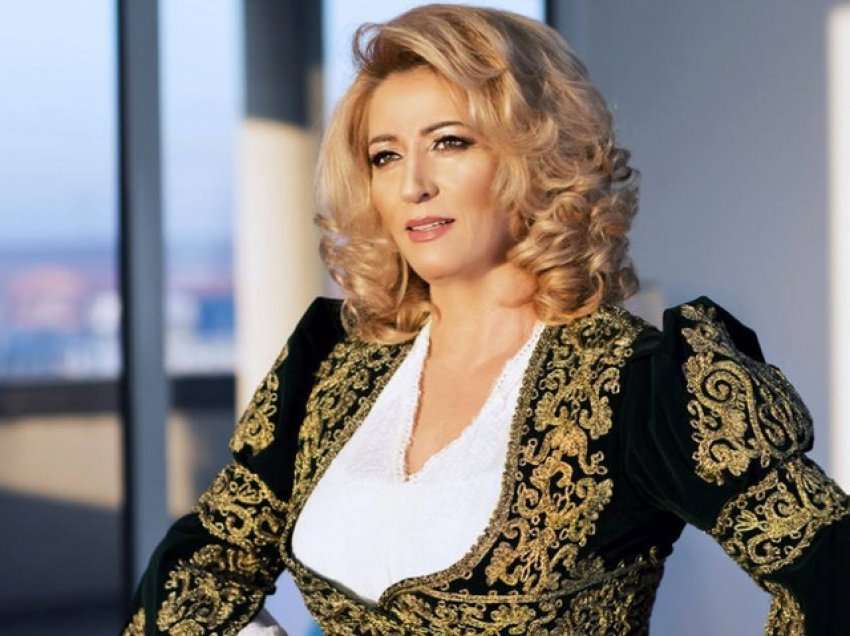 “Mora fjalë” kënga që dëgjohet brez pas brezi, këngëtarja shqiptare tregon përjetimin