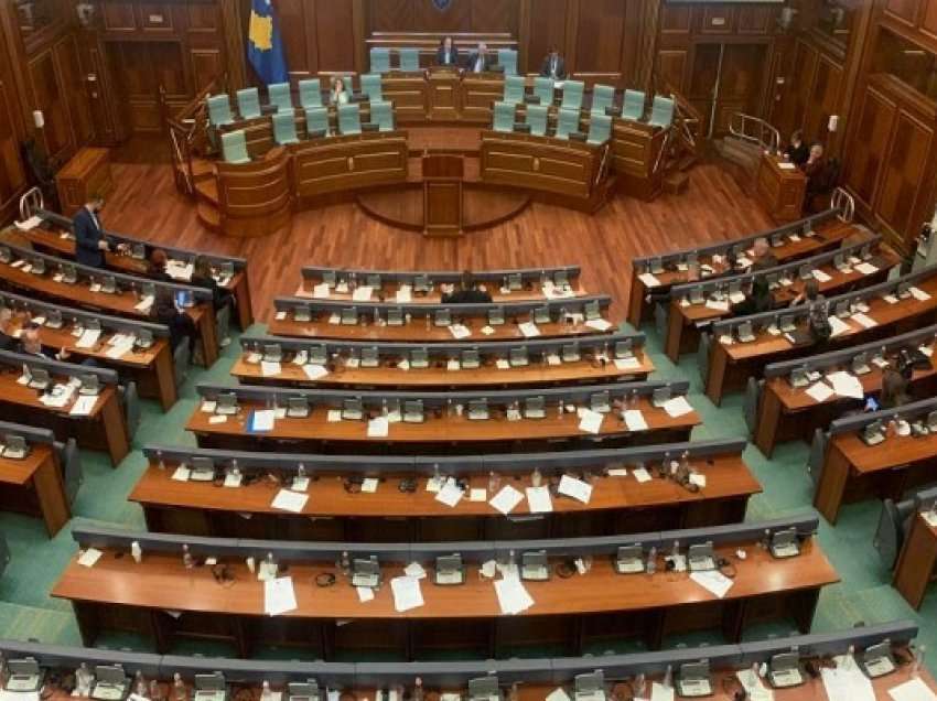 Vazhdojnë përplasjet në Kuvend për komisionin hetimor