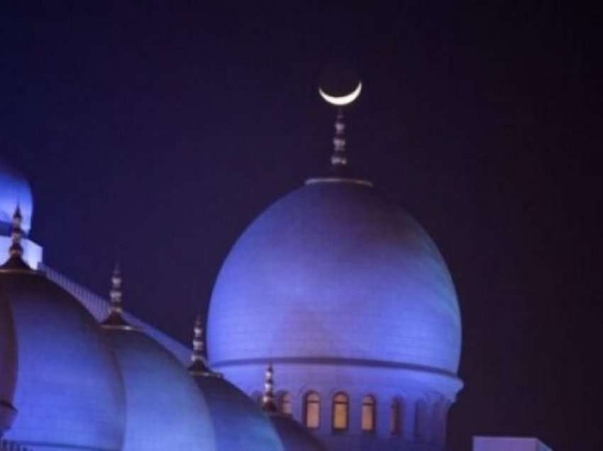 Në këtë vit, myslimanët do të kenë dy herë agjërim të Ramazanit