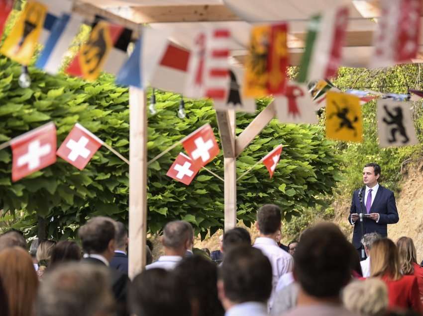 Kryeministri Kurti: Jemi përjetësisht falënderues për solidaritetin popullor e shtetëror të Zvicrës