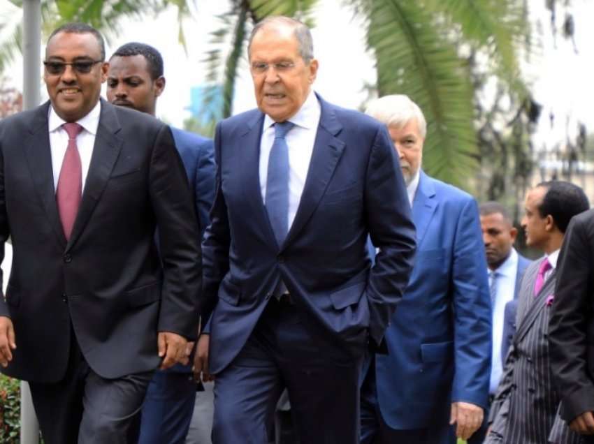 Vizita e kryediplomatit Lavrov kthen vëmendjen e Rusisë tek Afrika