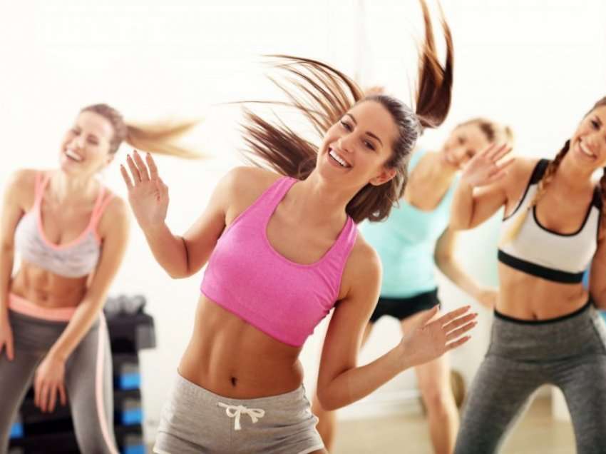 Fitnesi i vallëzimit: 6 përfitime për shëndetin tonë fizik