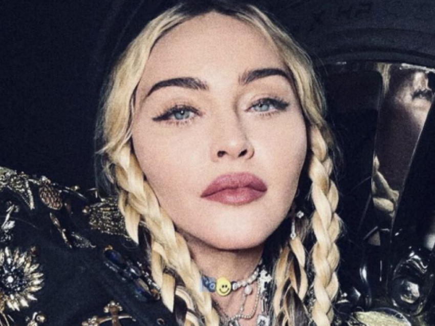 “Dikur nuk duhej të tregoje të pasmet, tani është e kundërta”, Madonna zbulon incidentin që desh i rrezikoi karrierën