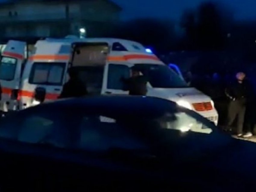Aksident trafiku në rrugën Pejë -Prishtinë, lëndohen dy persona