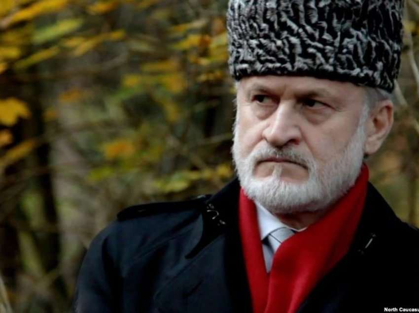 Kritikët e Kadyrovit mohojnë “përfshirjen e çeçenëve dhe çerkezëve” në Kosovë