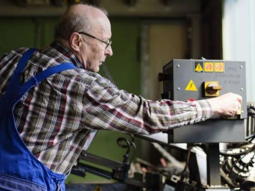 Mungesa e punëtorëve, në Gjermani propozohet që mosha e daljes në pension të shtyhet në 70