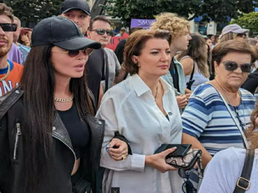 Nga Dafina Zeqiri tek Teuta Krasniqi/ VIP-at që iu bashkuan protestës kundër dhunës seksuale ndaj vajzave dhe grave