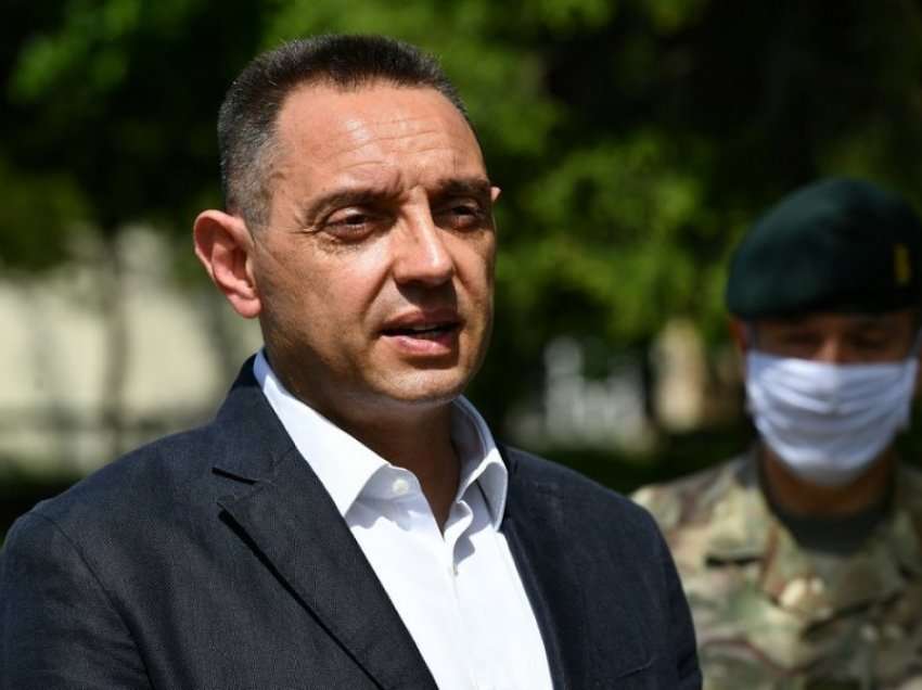 Serbia emëron politikanin pro-rus në krye të agjencisë së zbulimit
