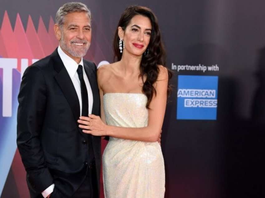 ​George Clooney i tronditur nga batutat praktike “të ndyra” të fëmijëve