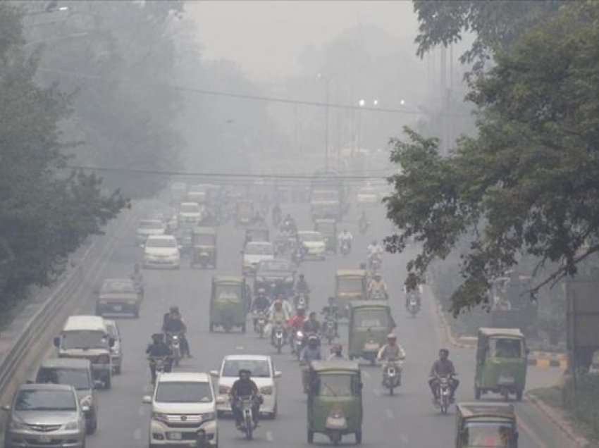 Pakistan, shkollat nuk do të punojnë 3 ditë në javë për shkak të ndotjes së ajrit