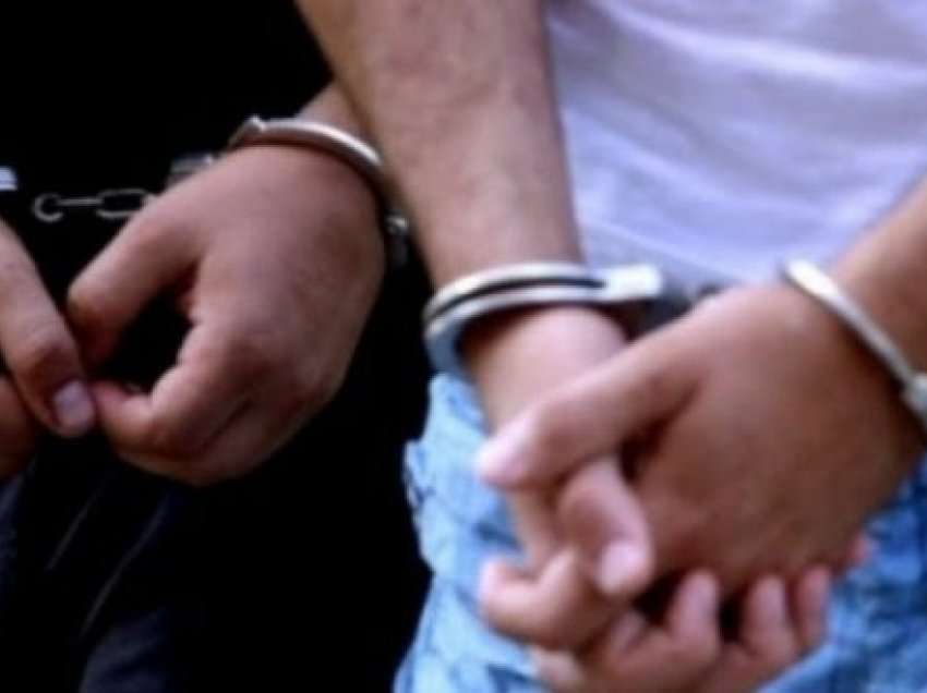 ​Arrestohen dy persona të kërkuar në Ferizaj