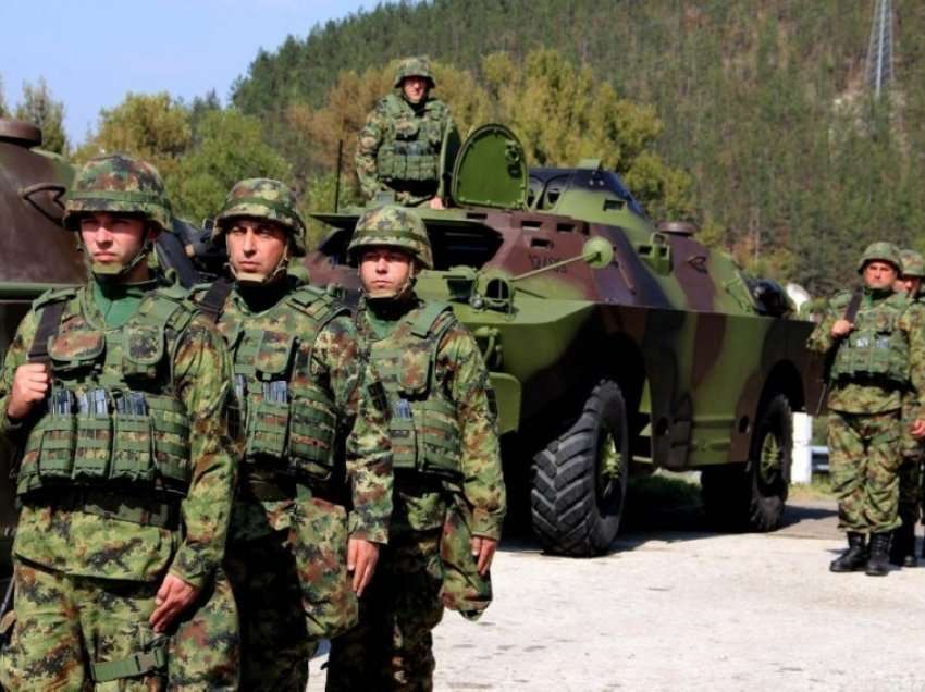 Abazi: Serbia afroi mbrëmë ushtrinë pranë kufirit të Kosovës, Vuçiq ka mbrapa Rusinë e Kinën