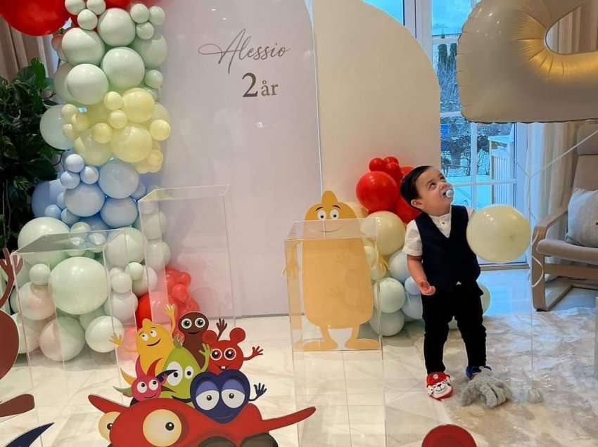 Princi i parë i yllit Liza feston, bëhet 2 vjeç