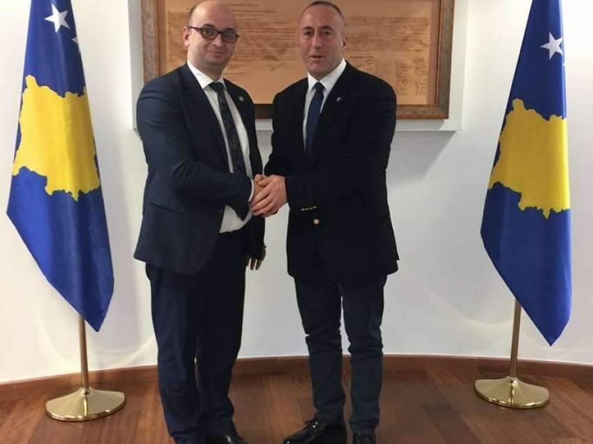 Eksperti i sigurisë pritet t’i bashkohet AAK-së së Ramush Haradinajt