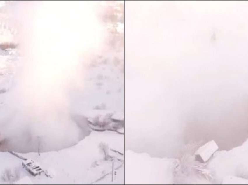Një gropë gjigante shfaqet në vendpushimin e skijimit në Rusi – “Porta e Ferrit” detyroi banorët të zhvendoseshin nga shtëpitë e tyre