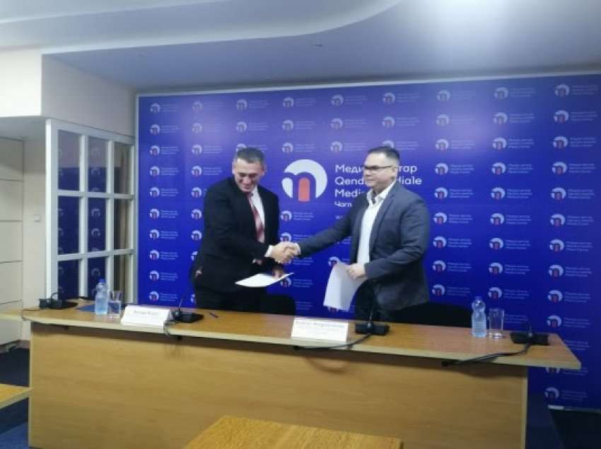​Nenad Rashiq e Boban Bogdanoviq nënshkruan një memorandum për veprim të përbashkët