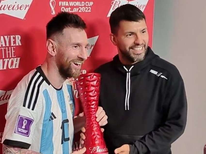 Messi ndan dhomën me mikun e tij të tërhequr nga futbolli