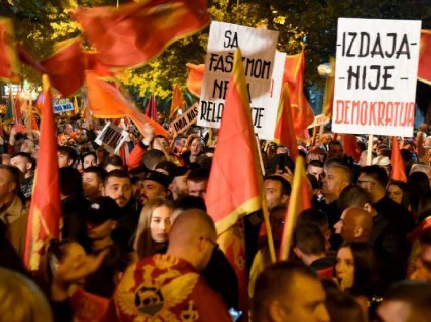Protestë kundër qeverisë në Mal të Zi, qytetarët kërkojnë zgjedhje dhe refuzimin e “Open Balkan”