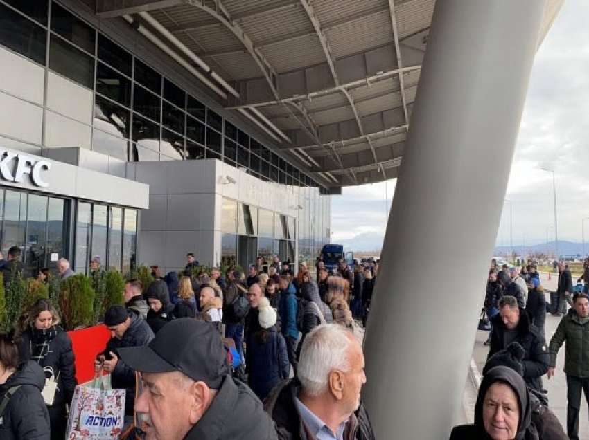 ​Institucionet e sigurisë: Kërcënimi me bombë në Aeroport, erdhi nga Serbia, i maskuar me gjuhë arabe
