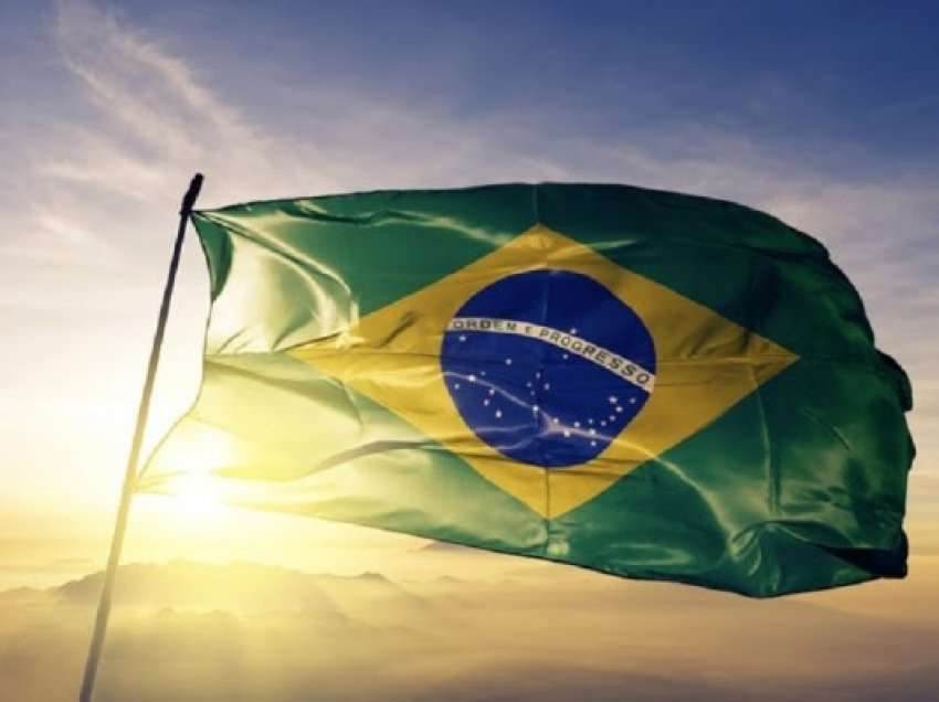 ​Policia braziliane kreu bastisje në të gjithë vendin, duke arrestuar të paktën katër persona
