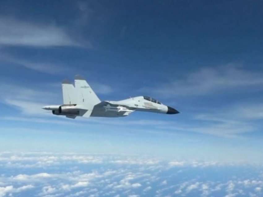 SHBA: Avionët luftarakë kinezë përgjojnë aeroplanët amerikanë