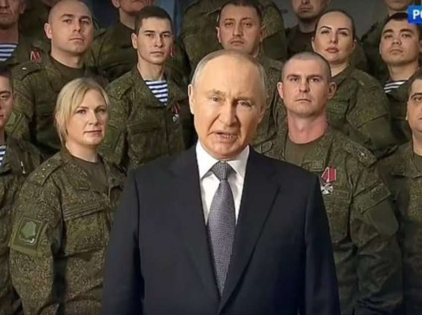 LIVE: Zelensky parashikon fitoren në vitin 2023 - Putin, mesazh të ashpër Perëndimit për Vitin e Ri