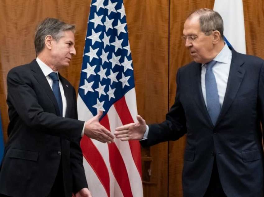 Blinken dhe Lavrov do të bisedojnë për krizën në Ukrainë