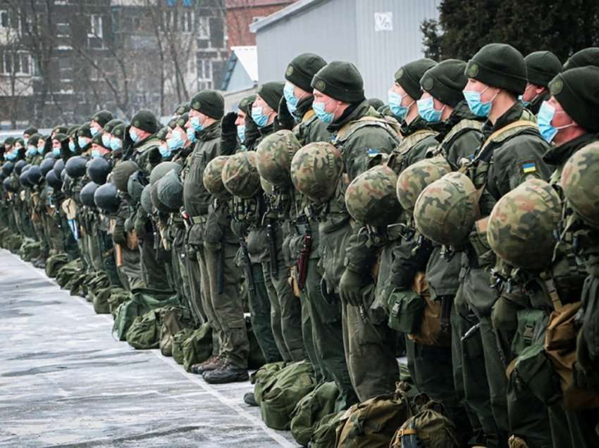 Për të pushtuar Ukrainën, Rusia zbarkon edhe në Bjellorusi me shumë trupa e pajisje