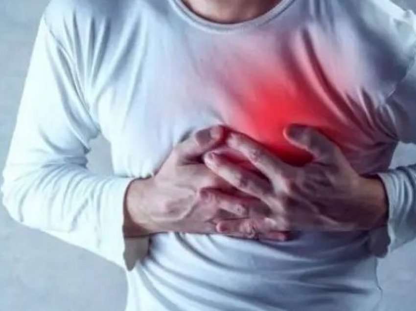 Sulmi në zemër, pjesa e trupit që zbulon rrezikun 12 muaj më parë