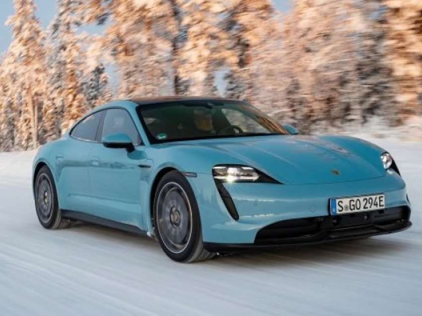 Porschet elektrike janë shitur më shumë sesa të gjitha veturat me benzinë në Norvegji
