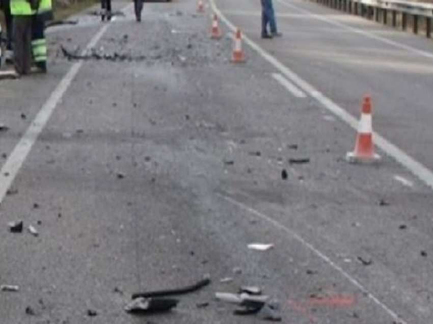 ​Vdes një person që u aksidentua në autostradën Ferizaj-Prishtinë